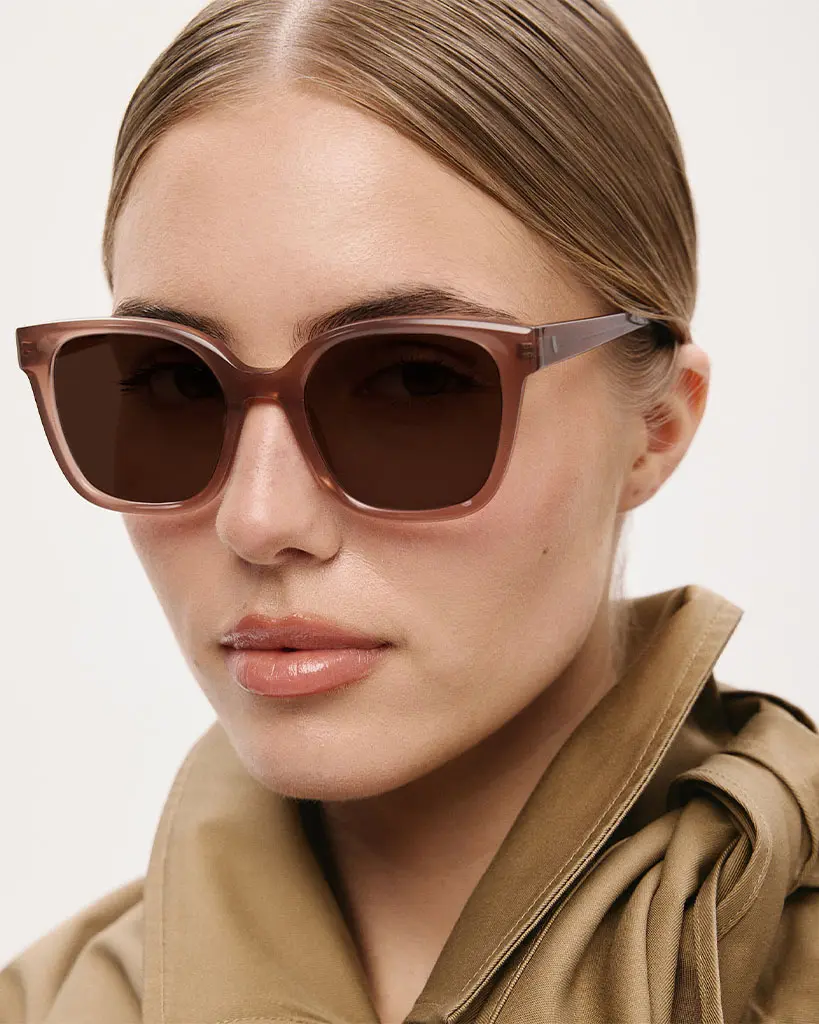 MAGGIE MOCCHA SUN.webp